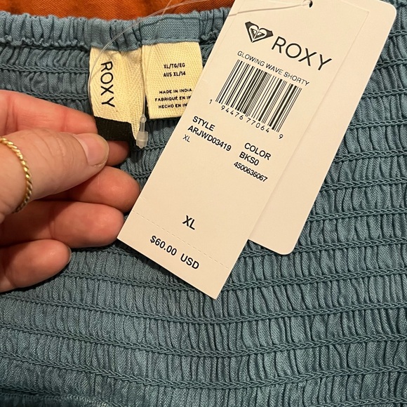 Roxy glowing wave shorty evening dress - Picture 3 of 5